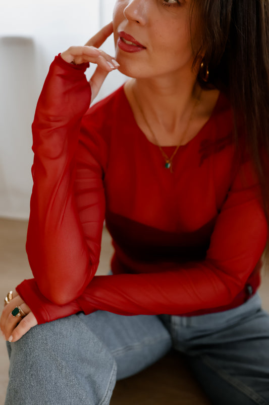 Sarkans tilla tops