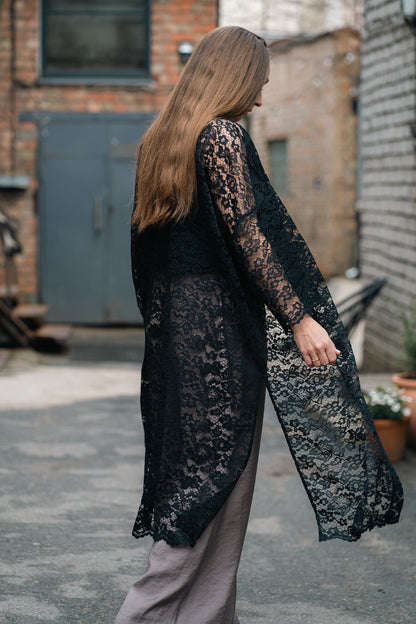Mežģīņu kimono