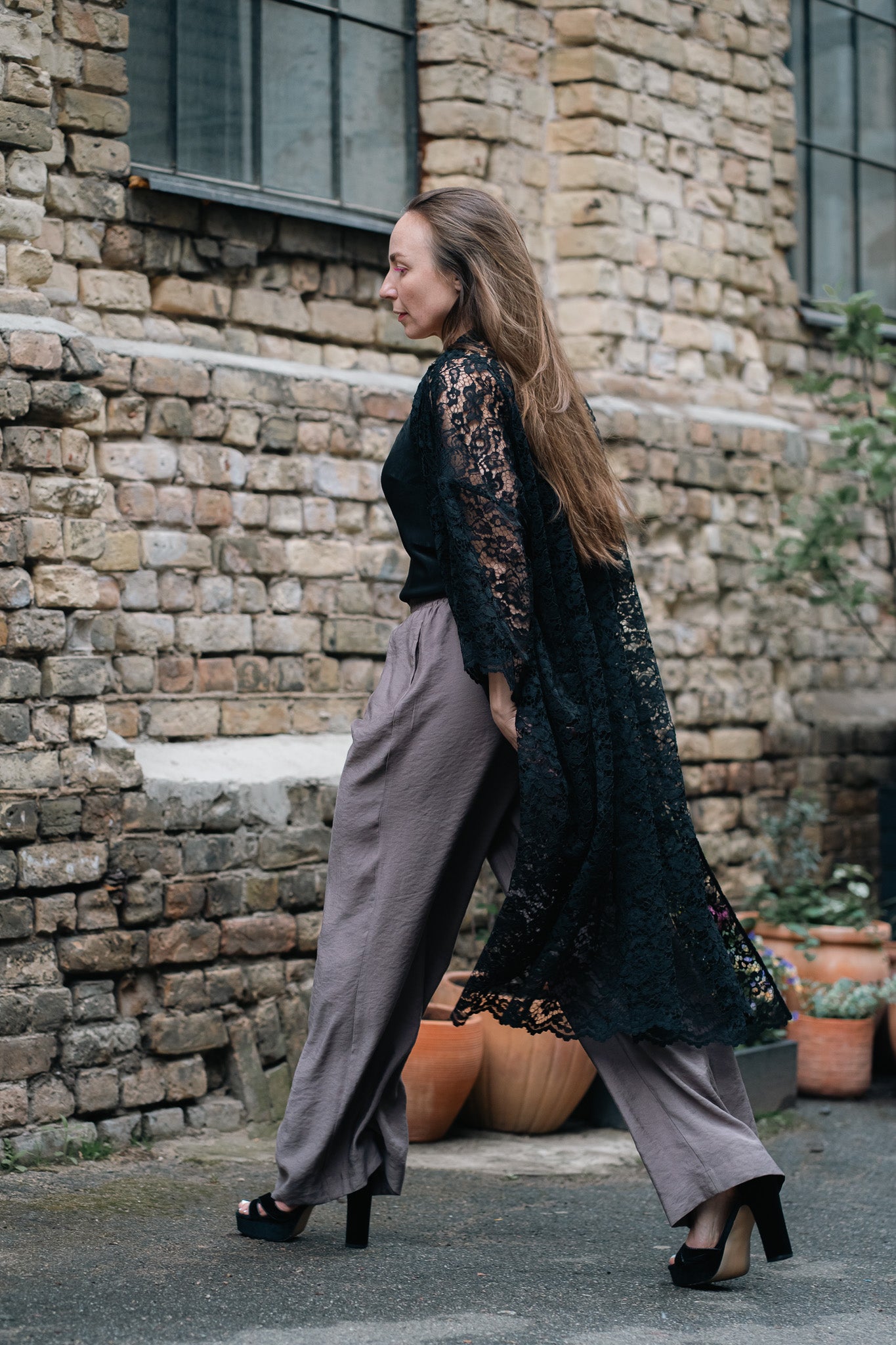 Mežģīņu kimono