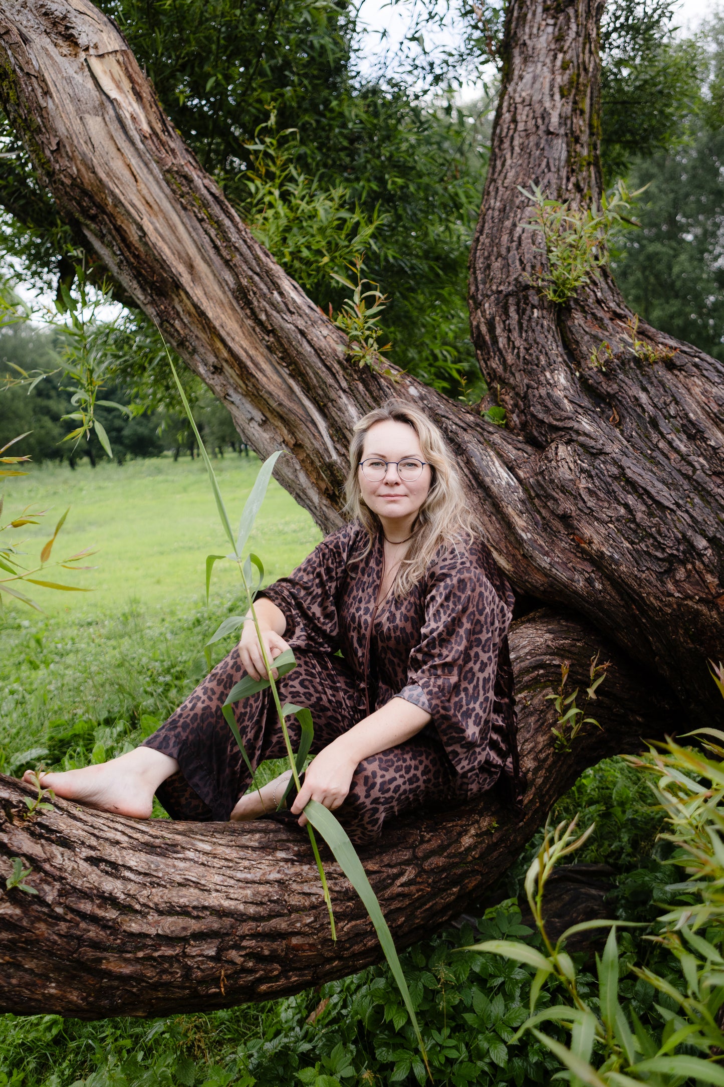 Leo kimono un bikses
