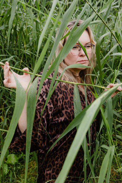 Leo kimono un bikses