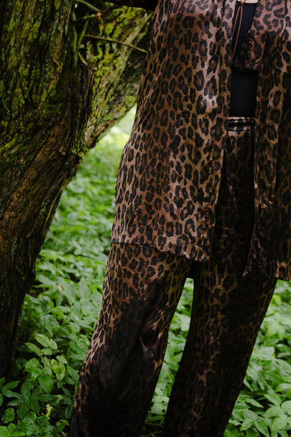 Leo kimono un bikses